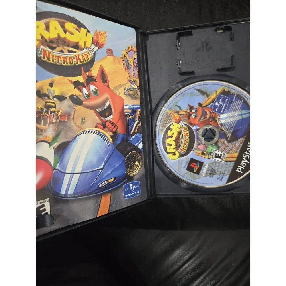 Crash Nitro Kart / Game - Sony PlayStation 2 CIB W/ Manual